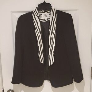 NWOT - Vero Moda Punch 7/8 Blazer